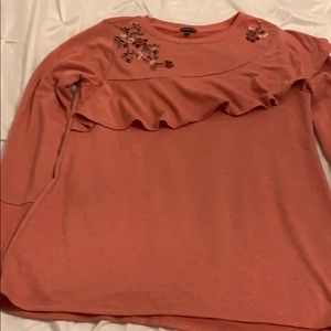 Long sleeve ruffle shirt